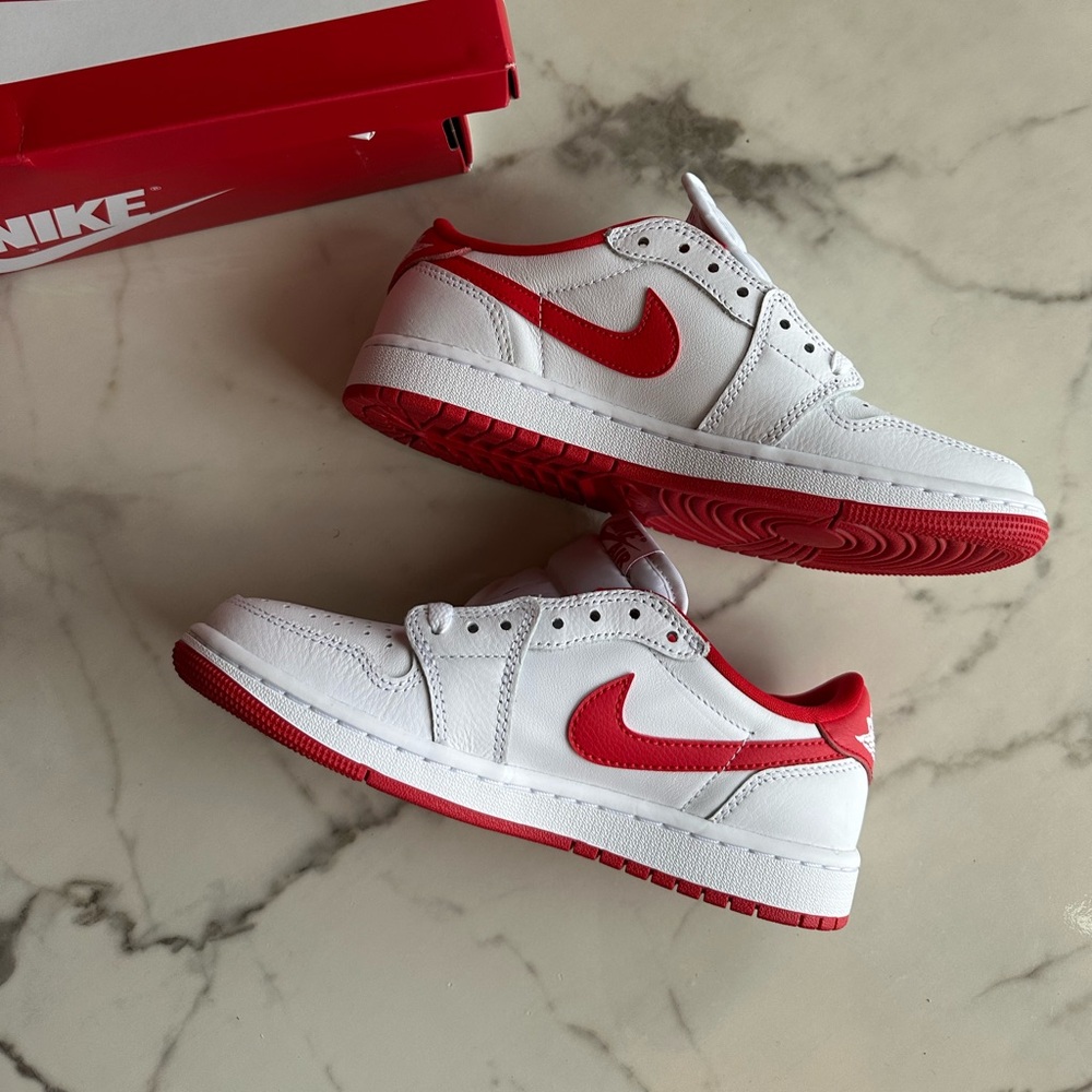 NWT Jordan 1 Retro Low OG University Red - Men’s 5.5